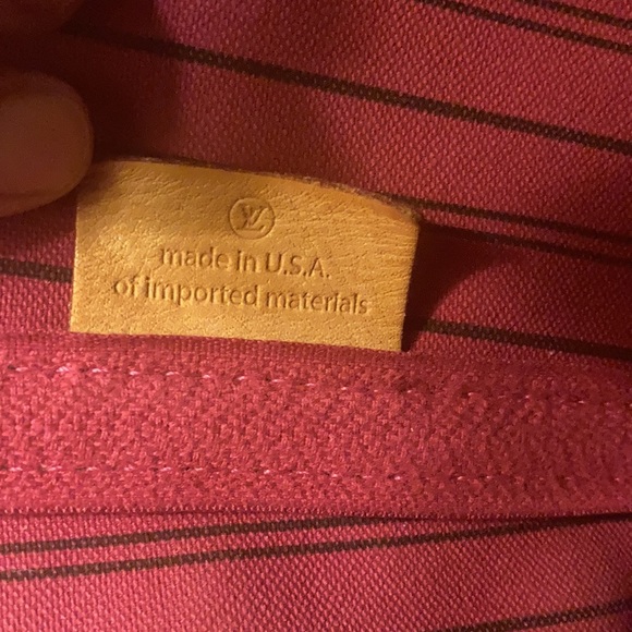 Louis Vuitton Neverfull MM, Brown, comes with dust cover, used less than 5 times - Picture 5 of 11